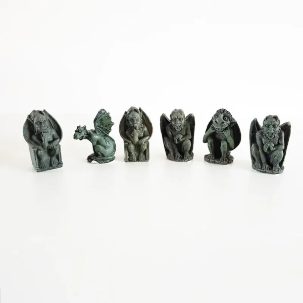 Set van 6 Gargoyle beeldjes